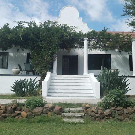 إيسكورت The Riverhouse Guesthouse المظهر الخارجي الصورة