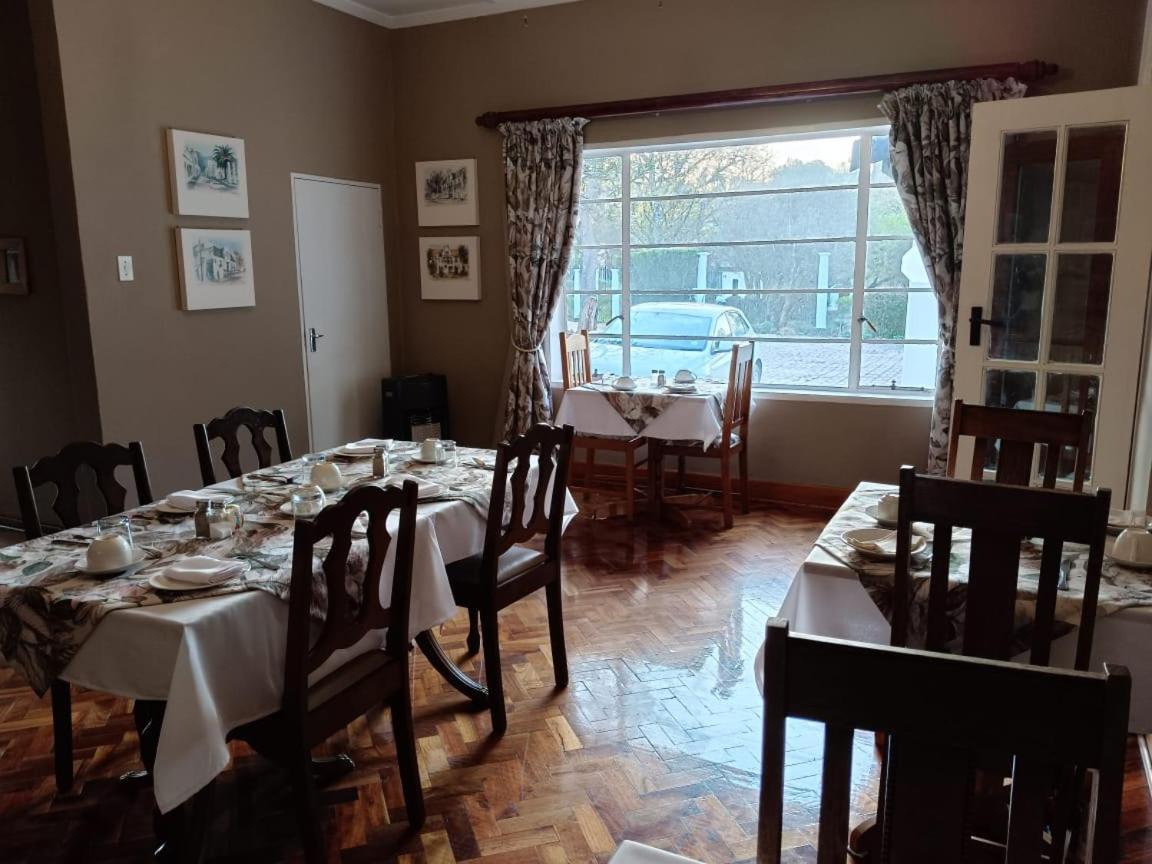 إيسكورت The Riverhouse Guesthouse المظهر الخارجي الصورة