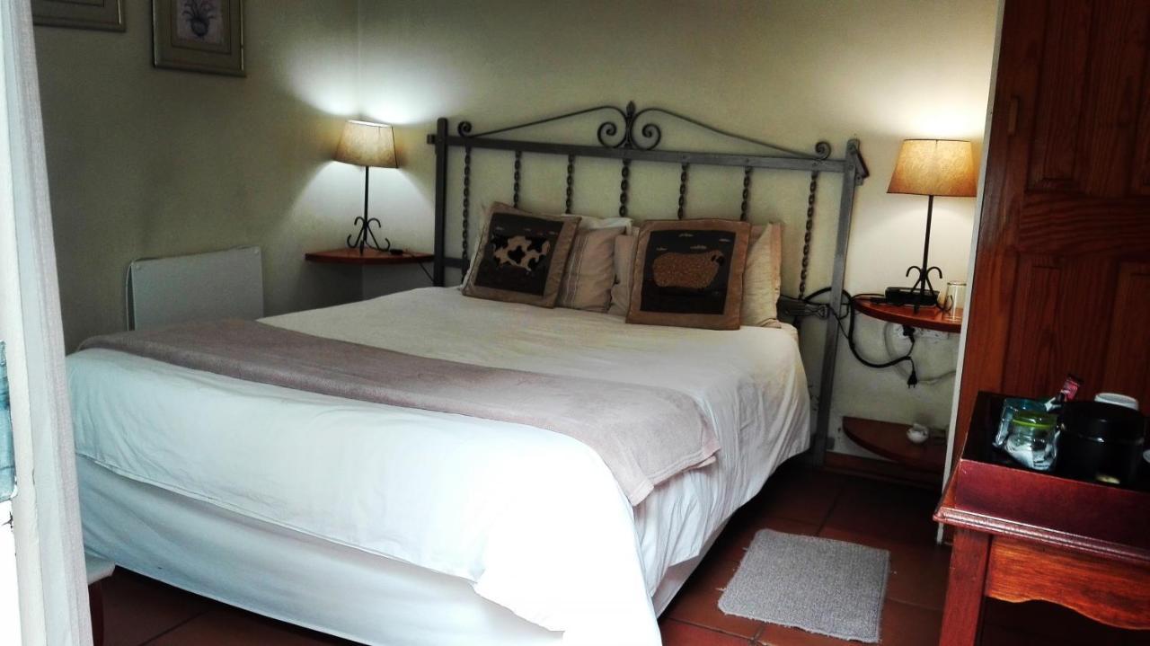 إيسكورت The Riverhouse Guesthouse المظهر الخارجي الصورة