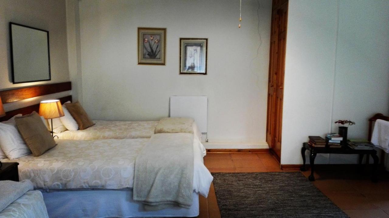 إيسكورت The Riverhouse Guesthouse المظهر الخارجي الصورة