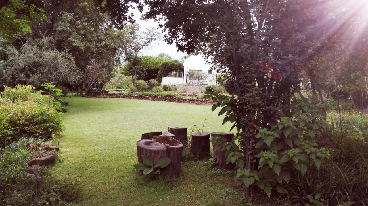 إيسكورت The Riverhouse Guesthouse المظهر الخارجي الصورة